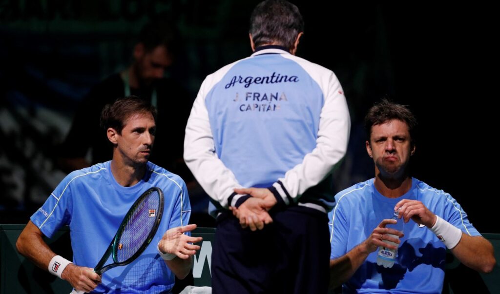 PtpvhP3em_1290x760__1